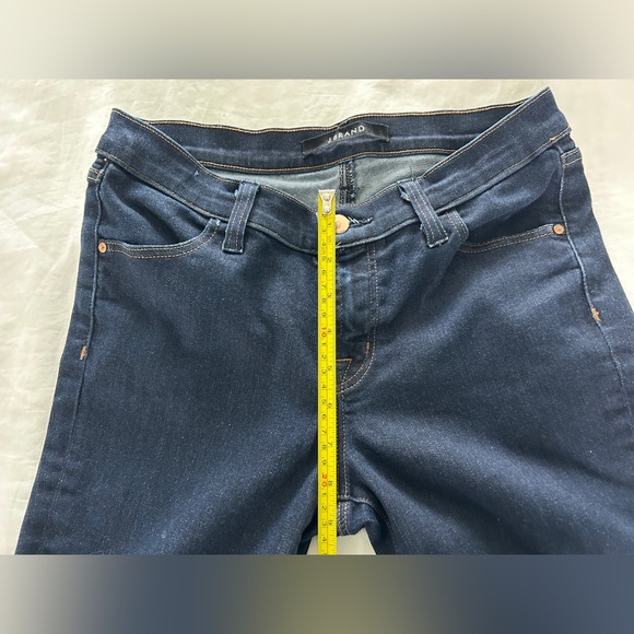 J Brand mid rise skinny jeans - Picture 6 of 8